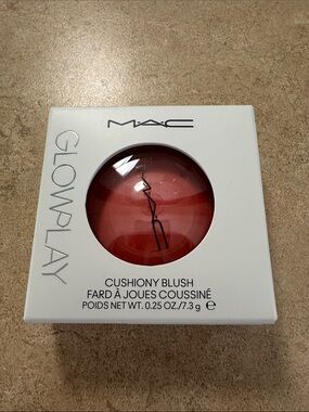 Glow Play Cushiony Blush (That’s Peachy)